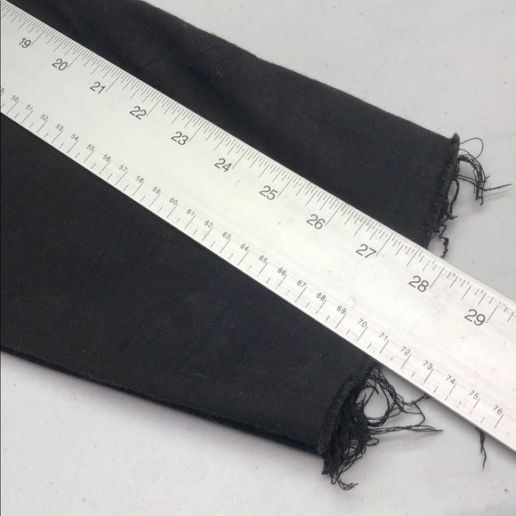 OLD NAVY BLACK ROCKSTAR SUPER SKINNY ANKLE JEANS 18/34x28 ⭐️ - Picture 11 of 12